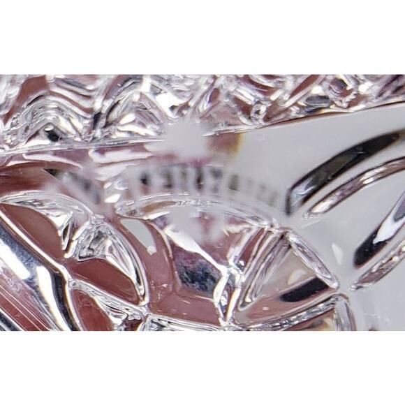 WATERFORD CRYSTAL WS Fionn's Knot Place Card Holders Set of 2 w/ Box *Tiny Flaw* - Picture 7 of 11